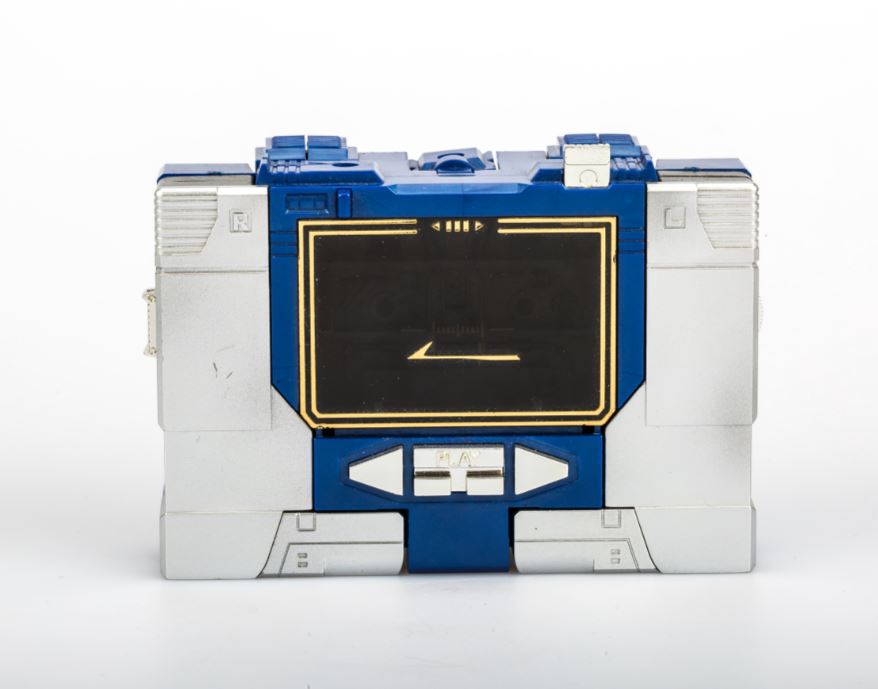 Trans. G1 Soundwave with Buzzaw Reissue Version OP Brand New Freeshipping