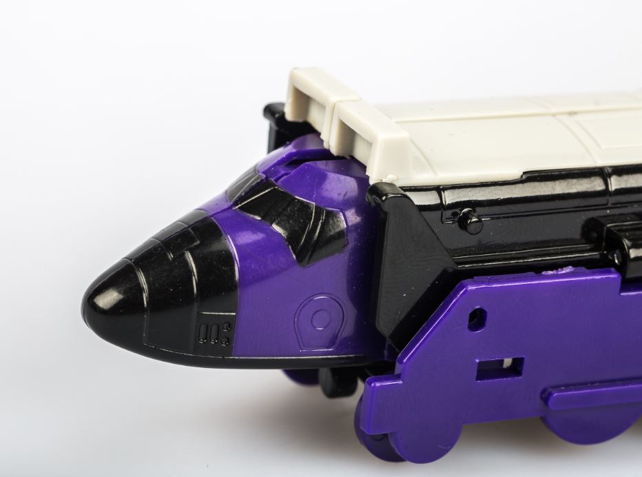 Astrotrain G1  Transformers Deceptions Brand New Freeshipping