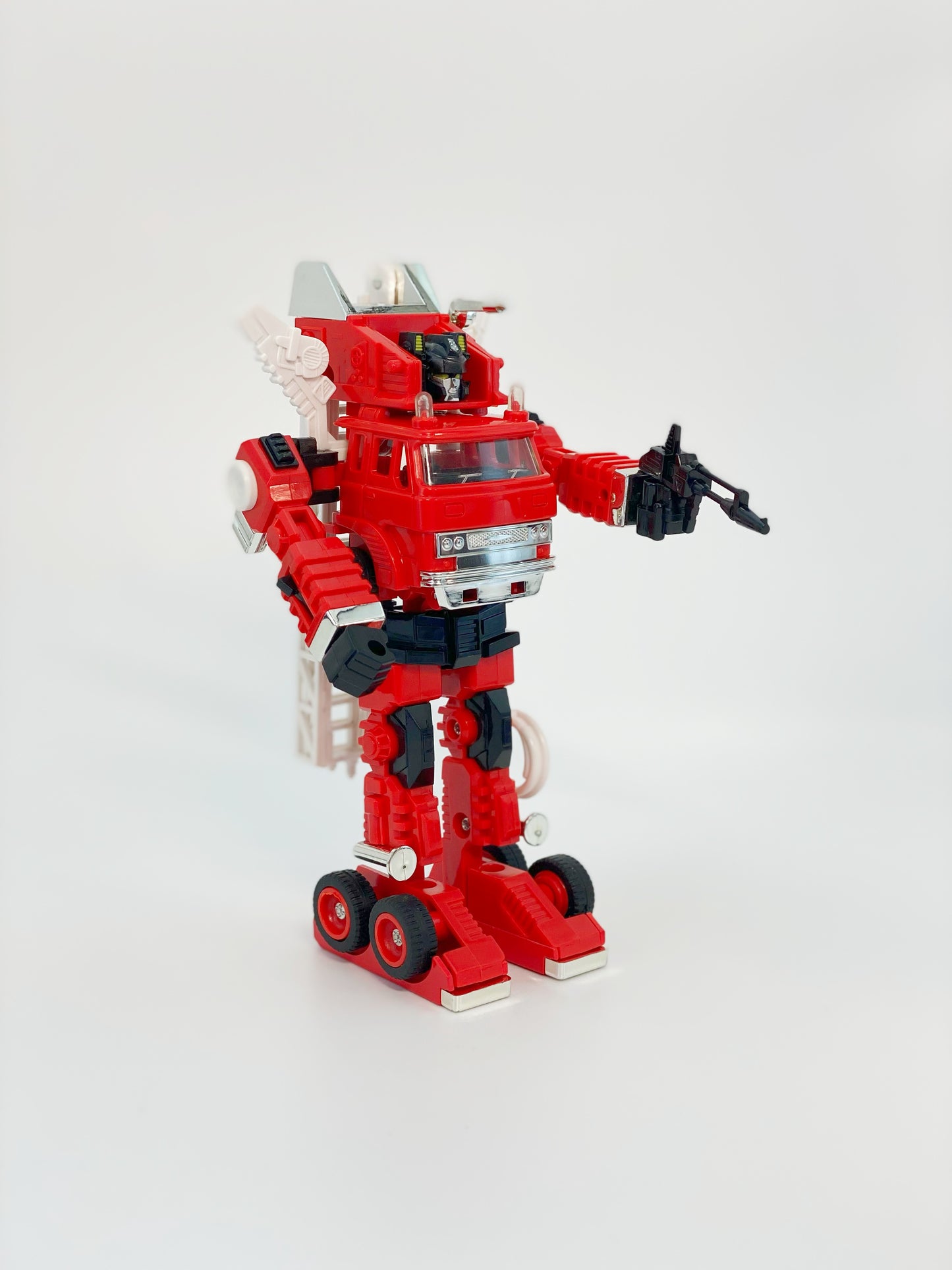 Inferno G1 Transformers Brand New Freeshipping