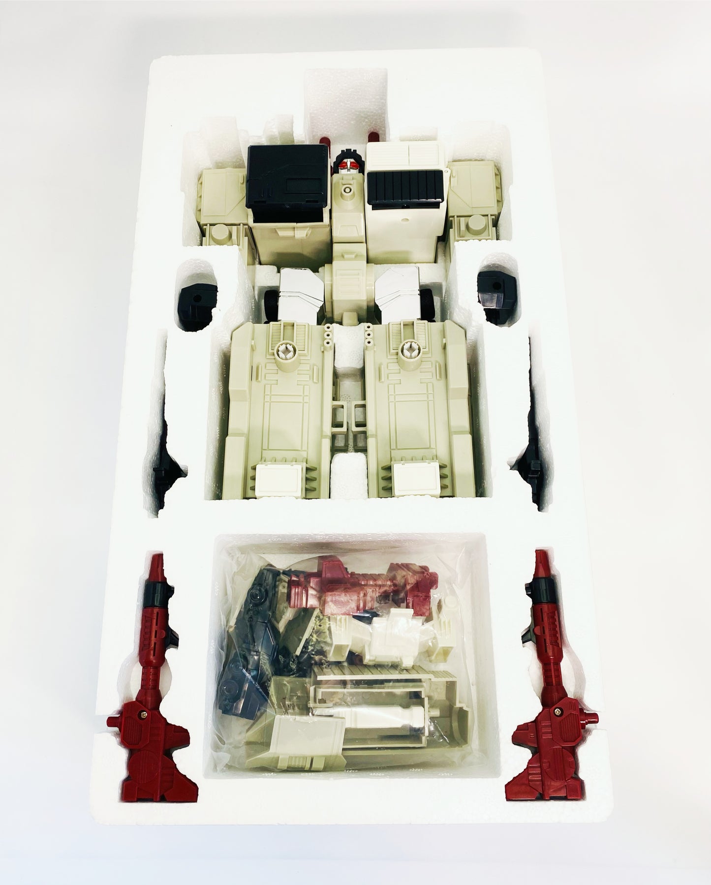 G1 Metroplex Transformers Brand New Freeshipping