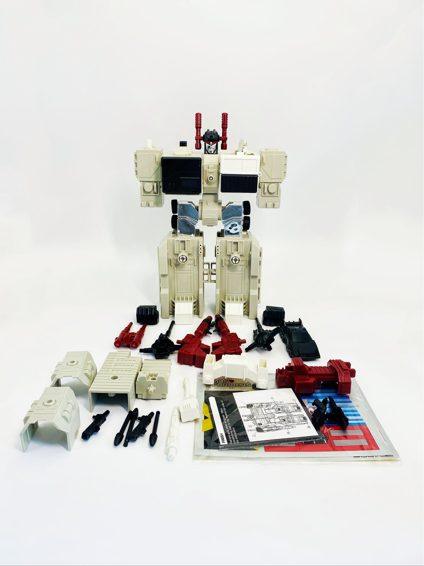 G1 Metroplex Transformers Brand New Freeshipping