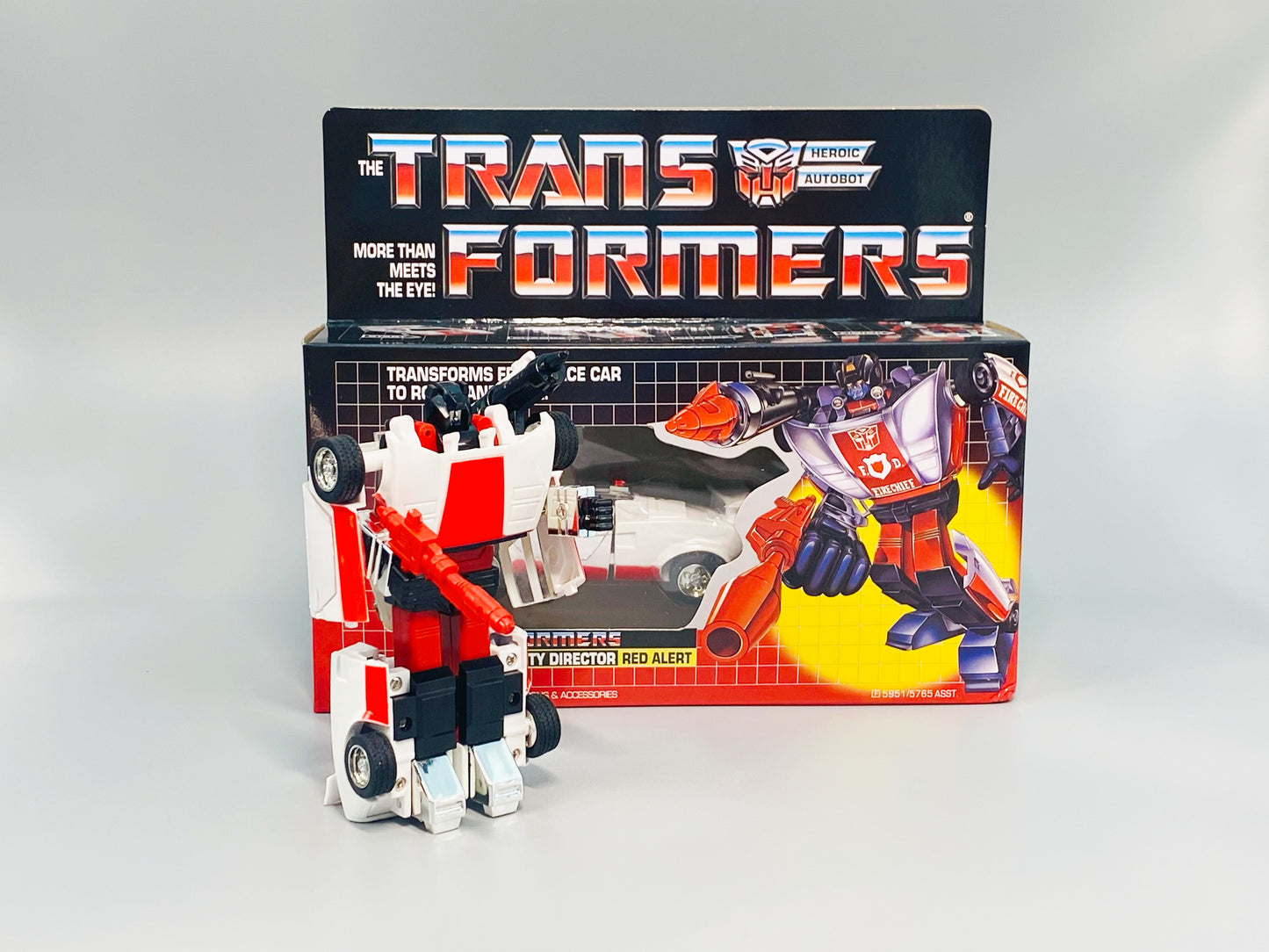 Red Alert G1 Transformers Brand New Freeshipping